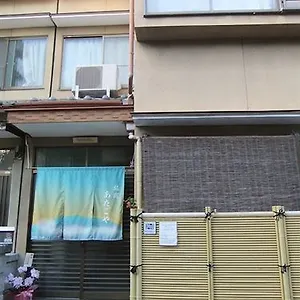  Hostel Atagoya Japan